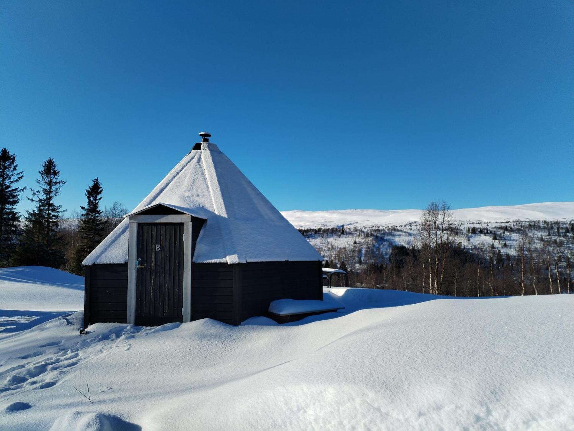 Hessdalen Ufocamp Lägenhet Vårhus Rum bild