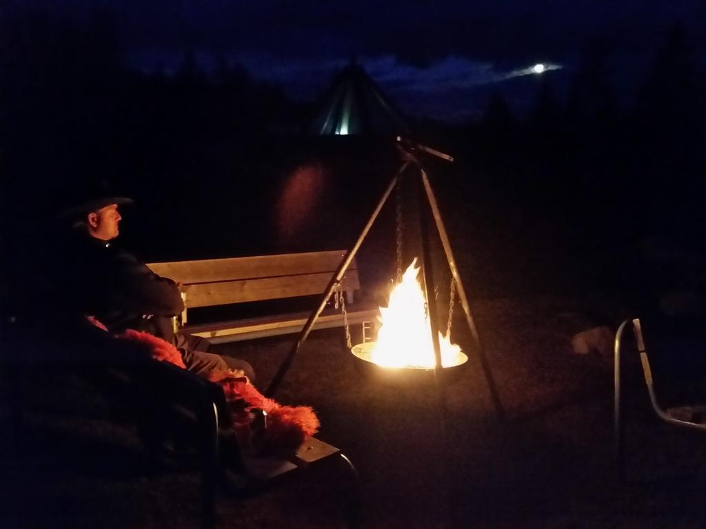 Hessdalen Ufocamp Lägenhet Vårhus Exteriör bild